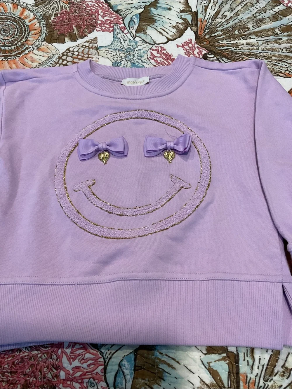 lavender purple cotton-blend sweatshirt from Angel's Face in size 6-7Y
